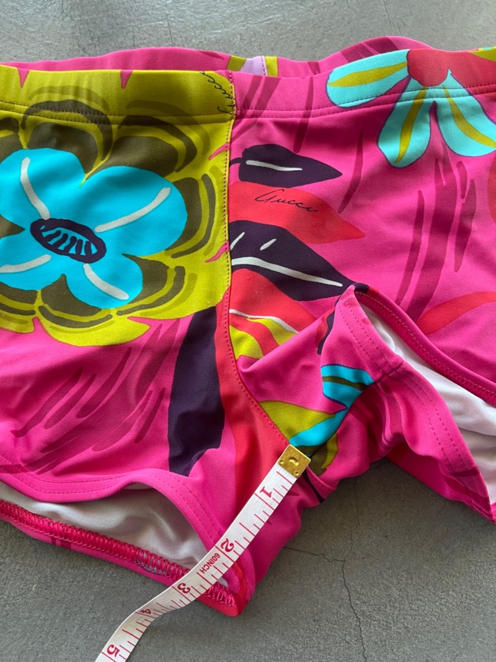 Gucci Vintage 1999 "Las Vegas Hippies" swim Briefs Mens Small S Tom Ford Design - Picture 11 of 12
